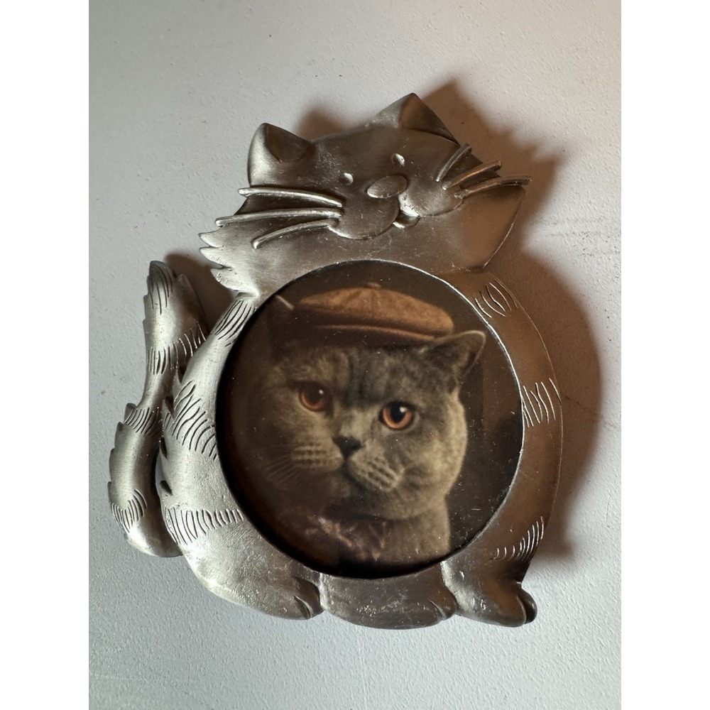 Vintage Pewter Tone Metal Cat Picture Frame Figural Kitty Shaped Tabletop Mini